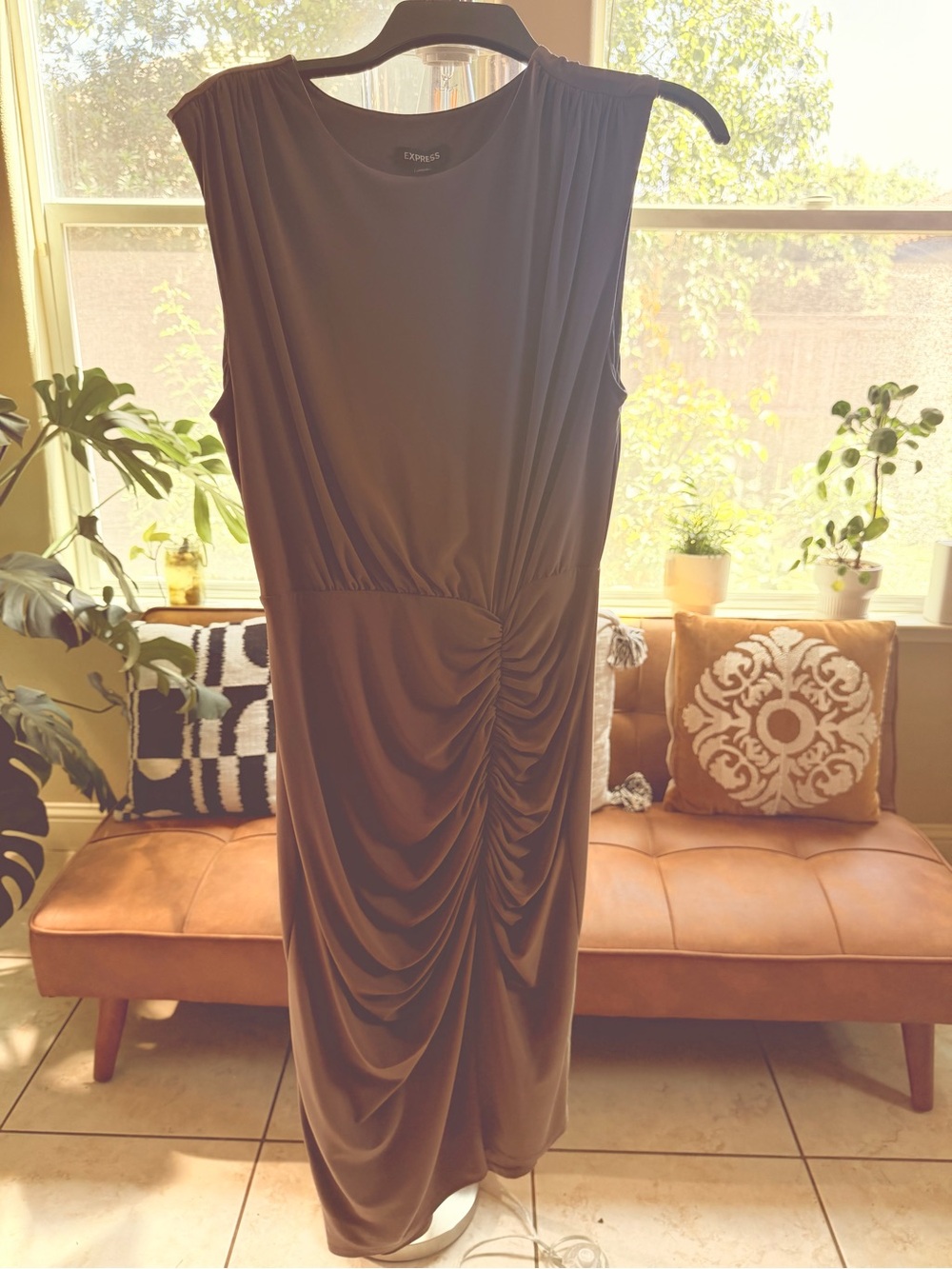 Express Olive Green Sleeveless Ruched Midi Dress